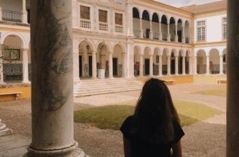 Portekiz – Universidade de Evora Hemşirelik Fakültesi’nde Zeynep’in Erasmus Deneyimi Portekiz – Universidade de Evora Hemşirelik Fakültesi’nde Zeynep’in Erasmus Deneyimi